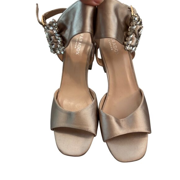 Paradox London Manhattan Satin Block Heel Sandals Rhinestone Bow Detail Sz 9.5 - Picture 5 of 8